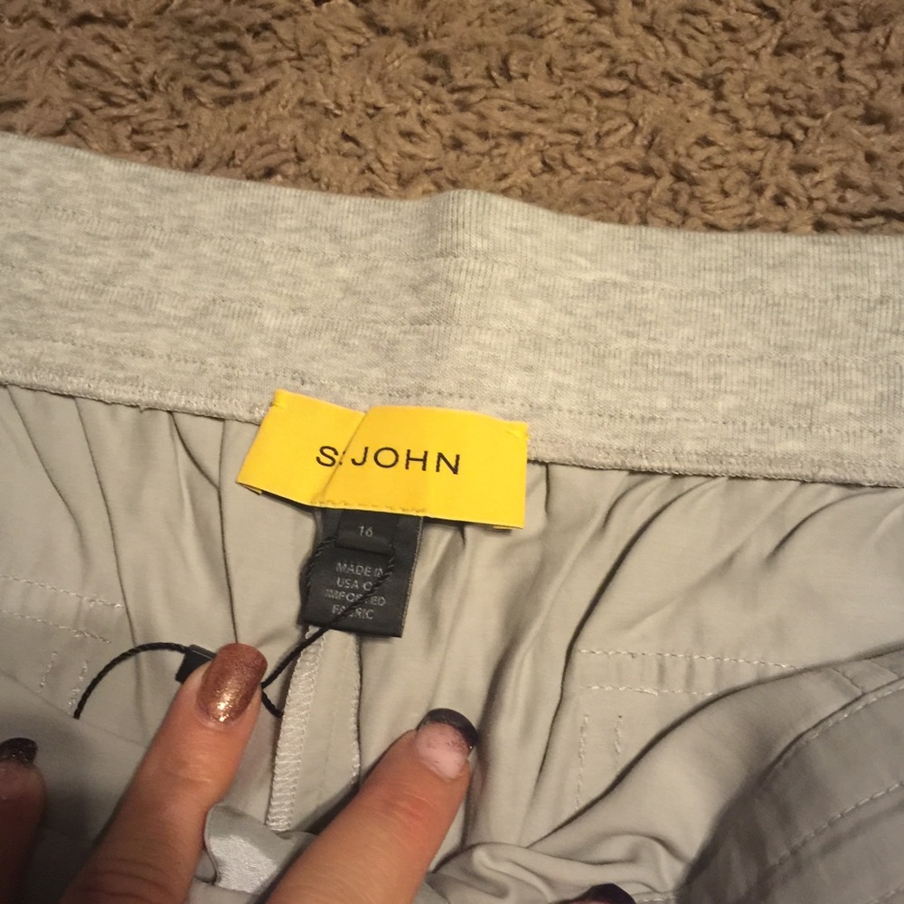 St John Capri size 16